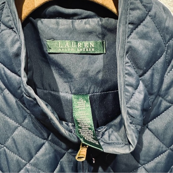 Ralph Lauren - Women’s quilted navy barn coat, Size: XL, EUC - Picture 5 of 12